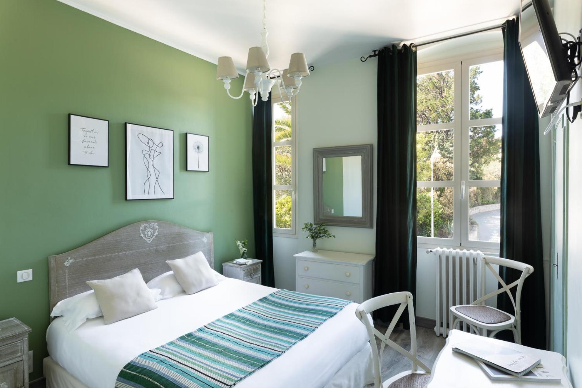 La Solenzara Hotel & Appartement & Spa ซารี โซเลนซารา ภายนอก รูปภาพ
